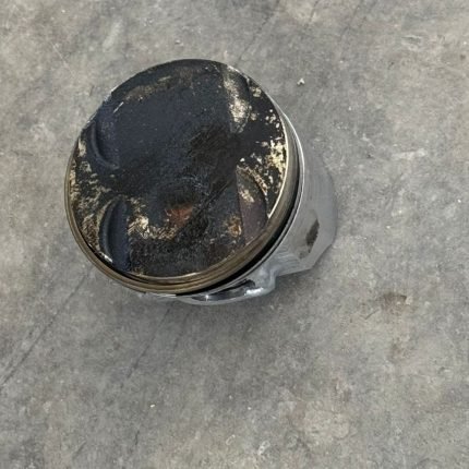 Piston